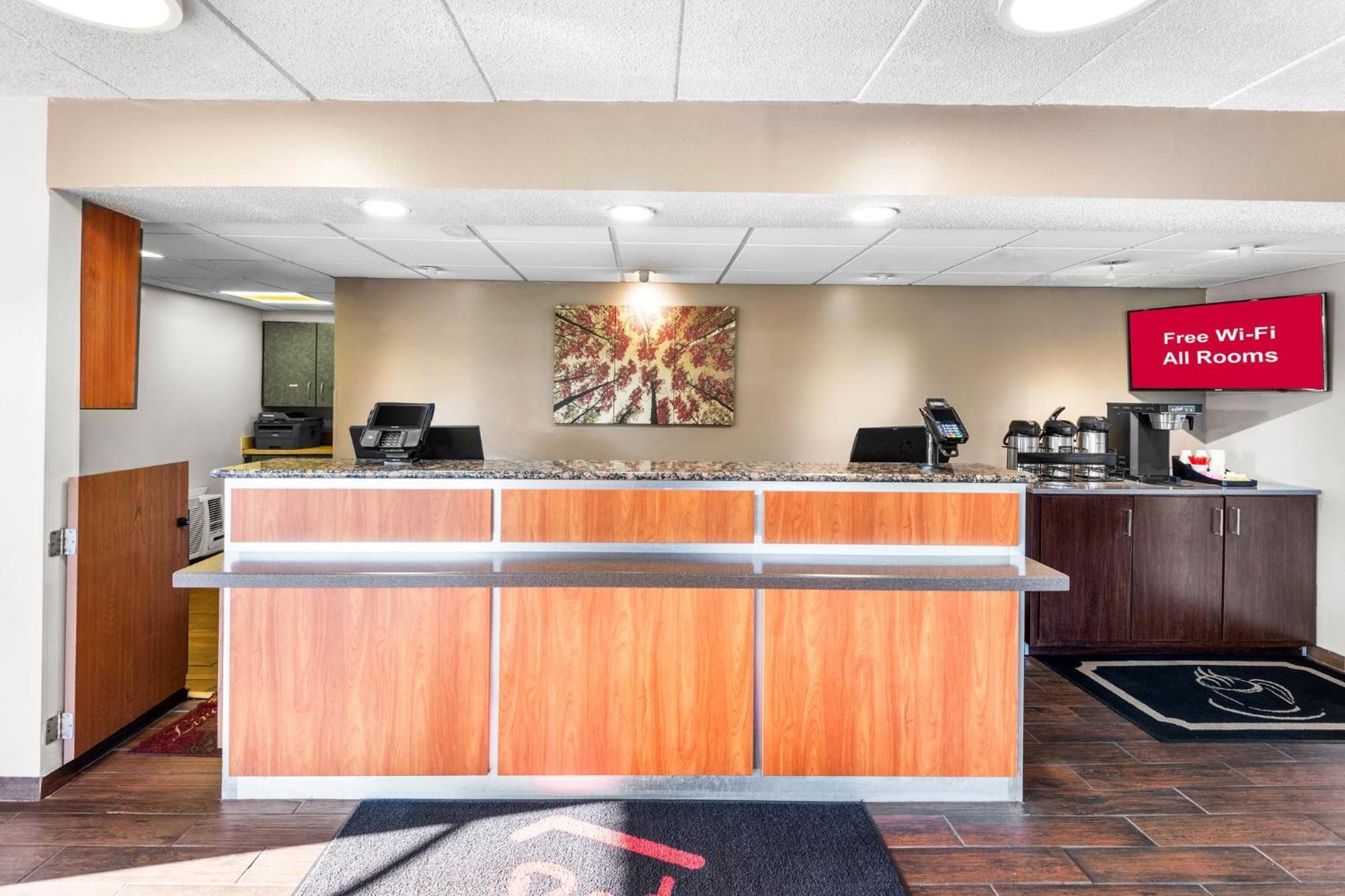 Red Roof Inn Indianapolis North - College Park Exterior foto