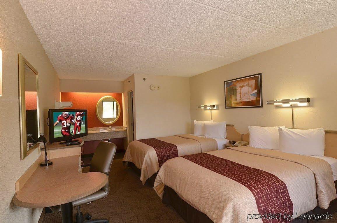 Red Roof Inn Indianapolis North - College Park Exterior foto